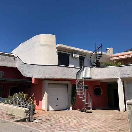 Apartmani Cesarica Karlobag Kültér fotó