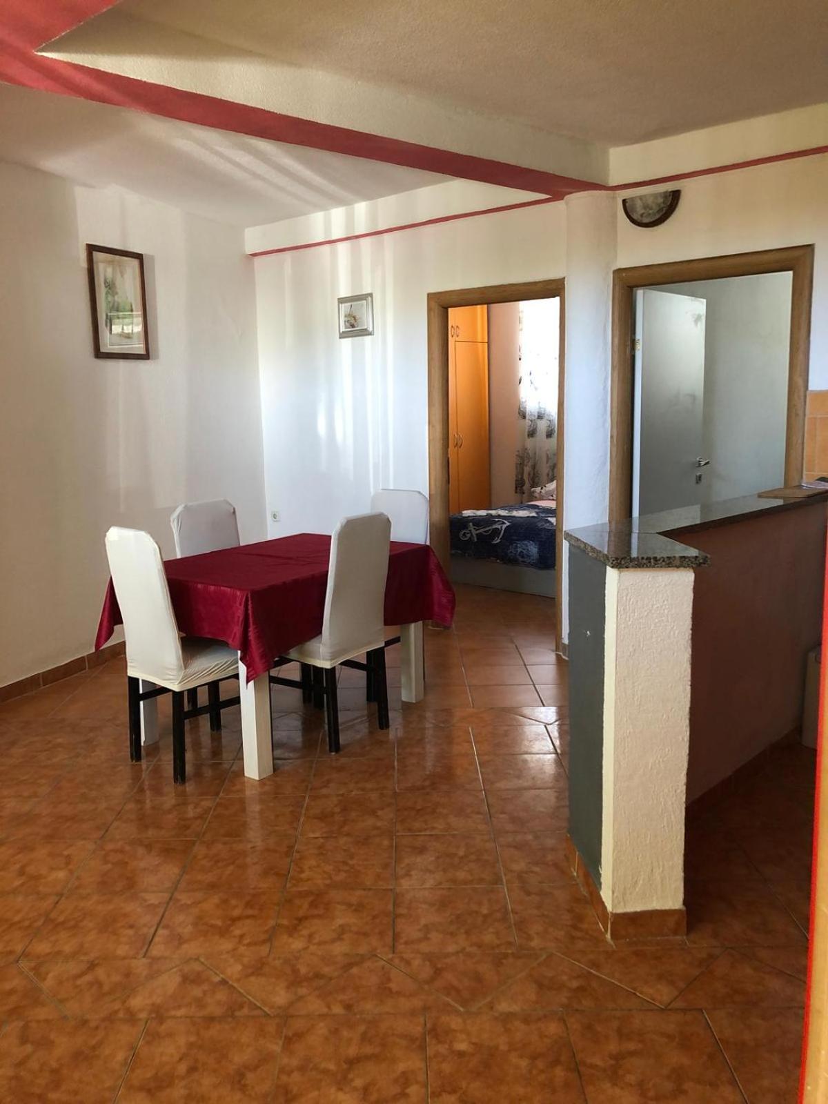 Apartmani Cesarica Karlobag Kültér fotó