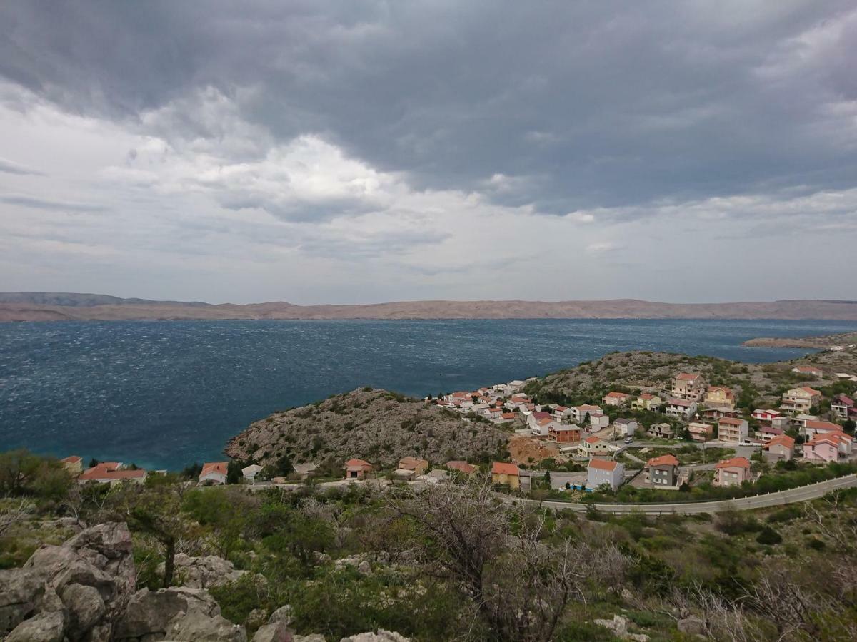 Apartmani Cesarica Karlobag Kültér fotó